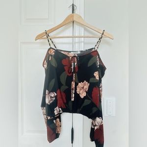 🤍 Cute Off the shoulder blouse (Cropped)